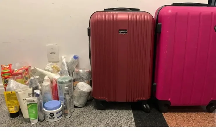 Mulher de 46 anos é presa com cocaína diluída em frascos de beleza no aeroporto de Salvador