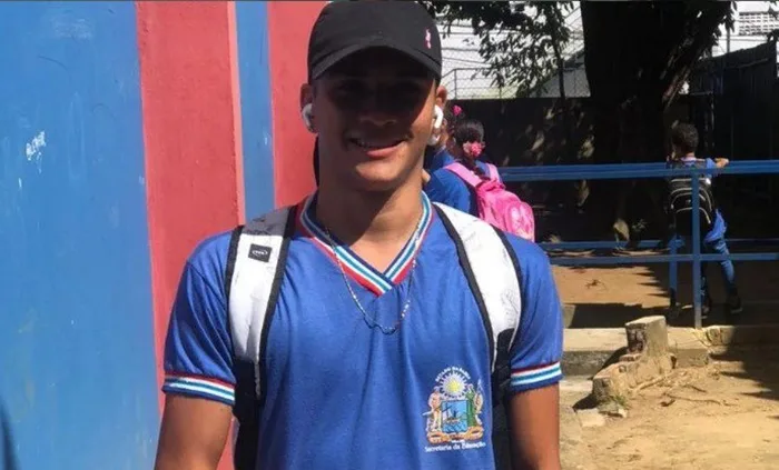 Jovem de 17 anos é executado a tiros em via pública - Foto: Reprodução/Redes sociais