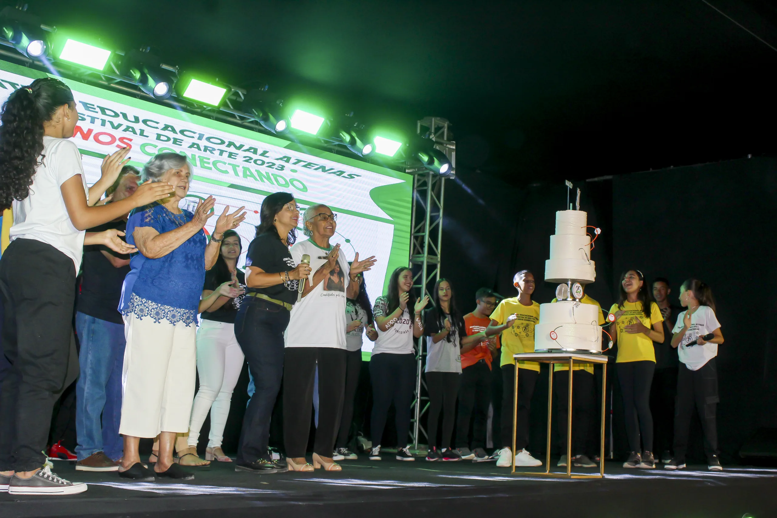 Centro Educacional Atenas celebra seus 25 anos de história com grande Festival de Artes - Foto: Fala Genefax