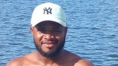Homem é morto a tiros após disputa de campeonato de futebol — Foto: Reprodução/Redes Sociais Assistir os 5 primeiros episódios e comparar as estratégias dos profissionais de assessoria de comunicação da série com práticas políticas realizadas pelo prefeito de sua cidade.