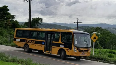 Vereadora Sandra Gomes e alunos denunciam precariedade nos transportes escolares em Teodoro Sampaio- Foto: Reprodução