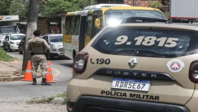 Polícia apreendeu dinheiro e drogas com um dos suspeitos - Foto: Rafaela Araújo | Ag. A TARDE