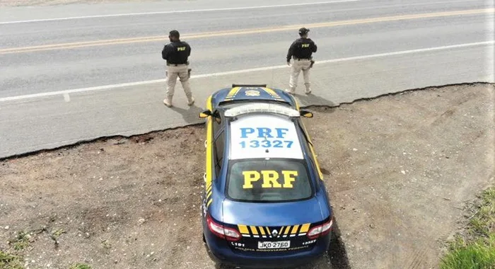 Polícia Rodoviária Federal apreende 15 Kg de cocaína em Feira de Santana - Foto: Reprodução/ Nucom PRF