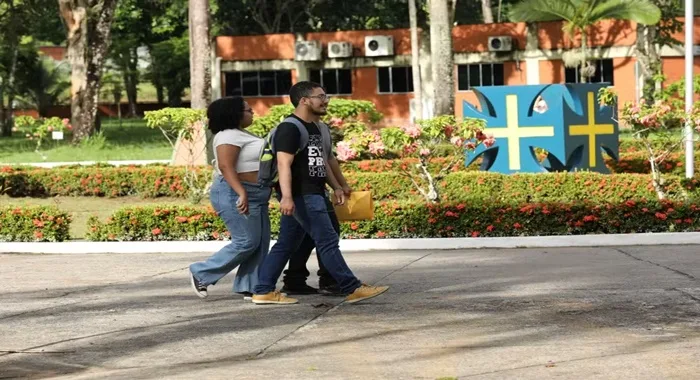 Governo da Bahia abriu inscrições para o Programa Mais Futuro, que concede auxílio-permanência para estudantes universitários — Foto: Rep´rodução/Claudionor Jr/GovBA