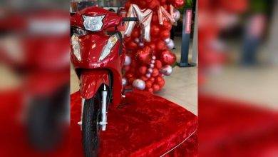 Dia das Mães é na Moto Clube! Compre sua Honda Biz ou PCX e ganhe 1 ano de salão grátis e cashback - Foto: Divulgação