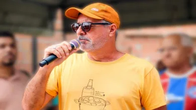 Marcus Galvão, chefe de gabinete de Amélia Rodrigues, fala sobre a tradição dos festejos juninos no município- Foto: Fala Genefax