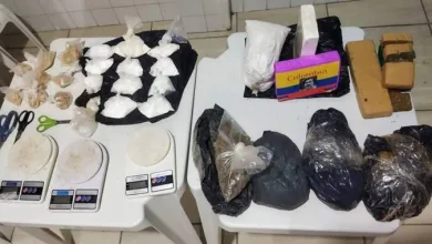 Suspeitos de tráfico de drogas são presos durante a operação da Polícia Militar- Foto: Divulgação/SSP-BA