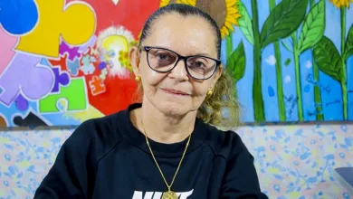 Tânia Yoshida (PSD), prefeita de Conceição do Jacuípe, durante live semanal - Foto: Fala Genefax