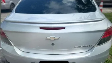 Homem com tornozeleira eletrônica é preso com carro roubado - Foto: Reprodução/Polícia Militar da Bahia