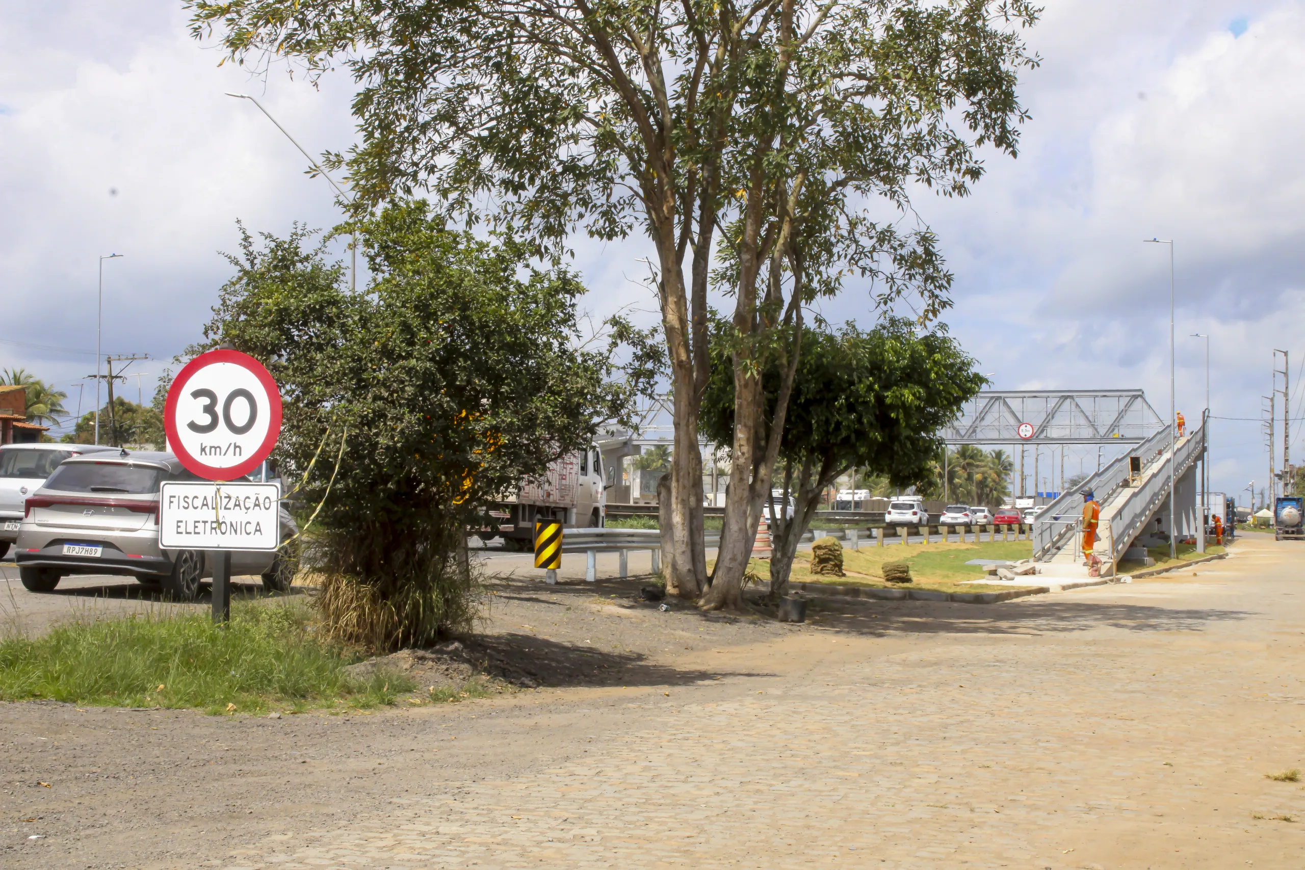 VIABAHIA entrega nova passarela no distrito do Bessa, em Conceição do Jacuípe - Foto: Fala Genefax