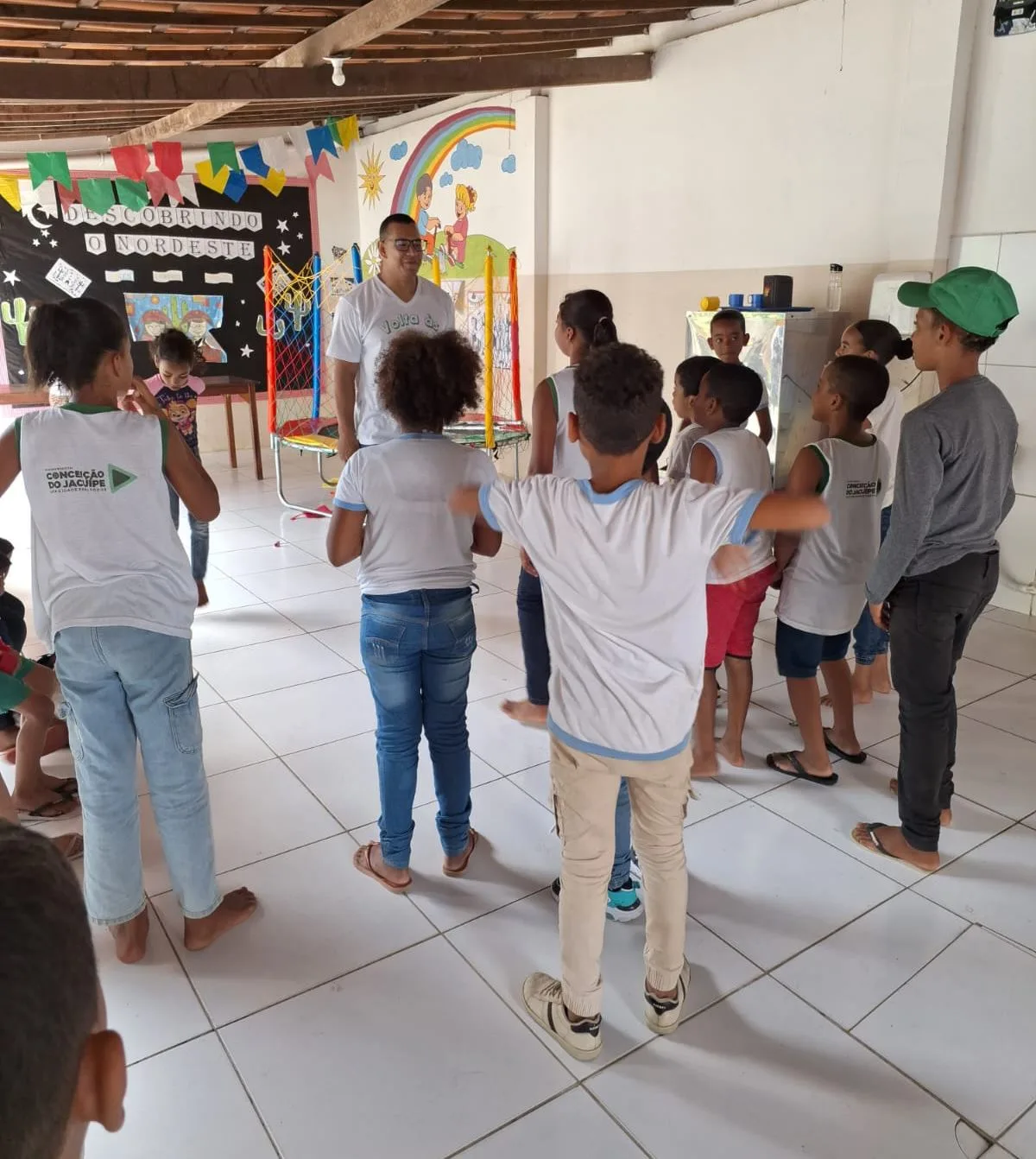 Escolas Laurindo Gomes Dias e São Francisco de Assis celebram Semana da Criança com programação especial - Foto: Reprodução