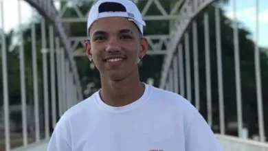 Jovem morre após colidir motocicleta contra cerca - Foto: Reprodução/Redes Sociais
