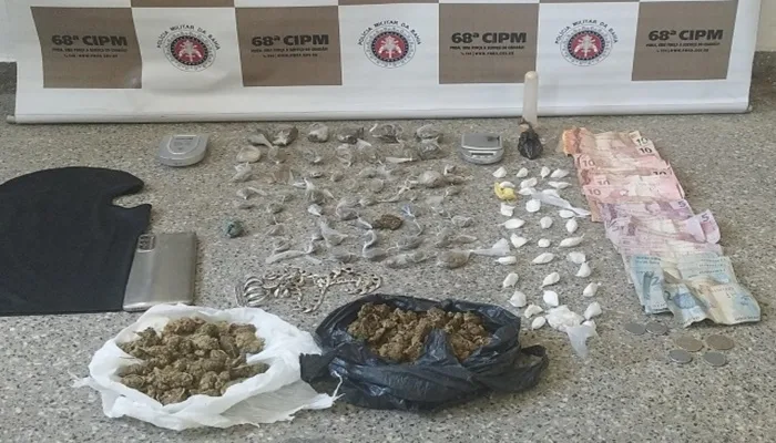 Polícia Militar prende trio suspeito de tráfico de drogas- Foto: Divulgação/SSP-BA