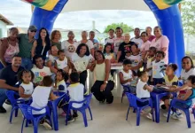Projeto "A Biblioteca vai à Escola" leva a literatura ao encontro dos alunos, em Amélia Rodrigues