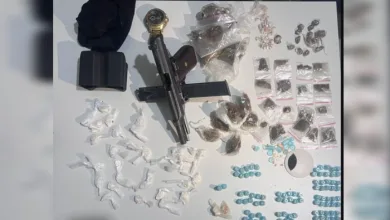 Confronto entre policiais e suspeitos termina com morte e apreensão de armas e drogas - Foto: Reprodução/ PM-BA